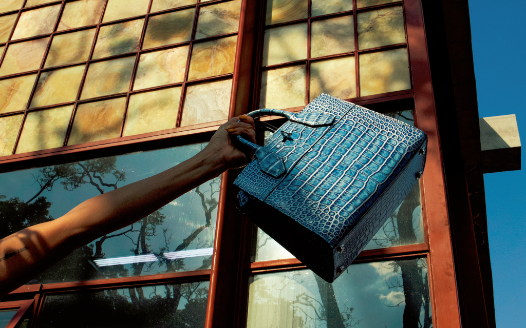 Louis Vuitton lanza primera colección intervenida por artesanos mexicanos